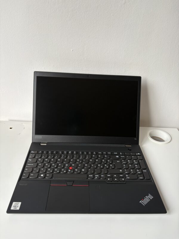 Lenovo T15 Gen1 - Image 4